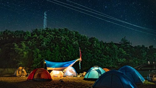 [每日视频日志]集合进行秋季野营旅行，在黄镇睡觉
