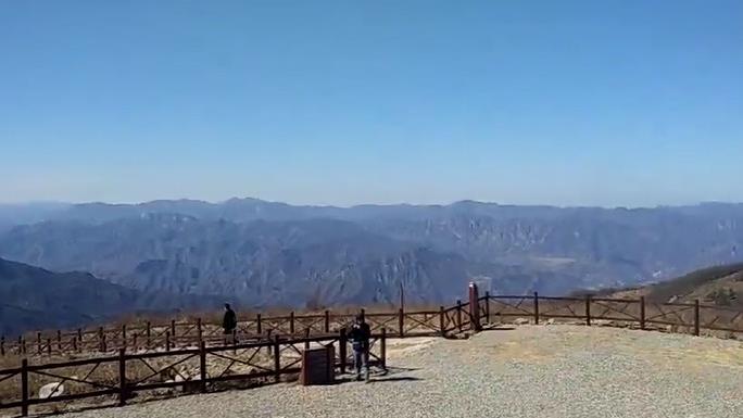登高羊台山，风景怡人
